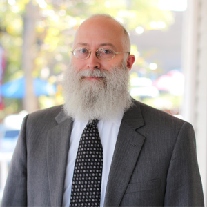 Travis Taylor Biography Image